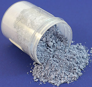 cupric acac is light blue powder